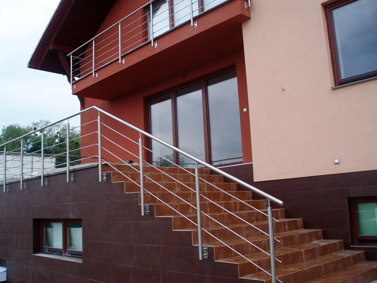 Balustrada nierdzewna AISI304, D42,4/4xd12/H900/L1 - Image 3